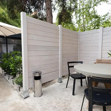 Guest house Luxury 12-2 3*