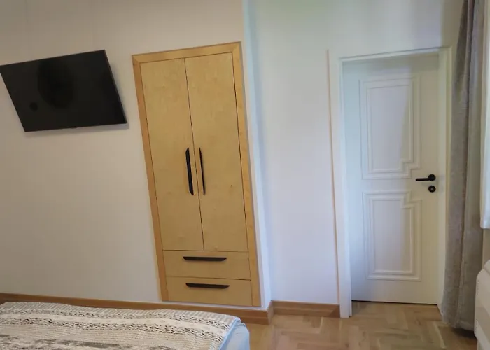 Luxury 12-2 招待所